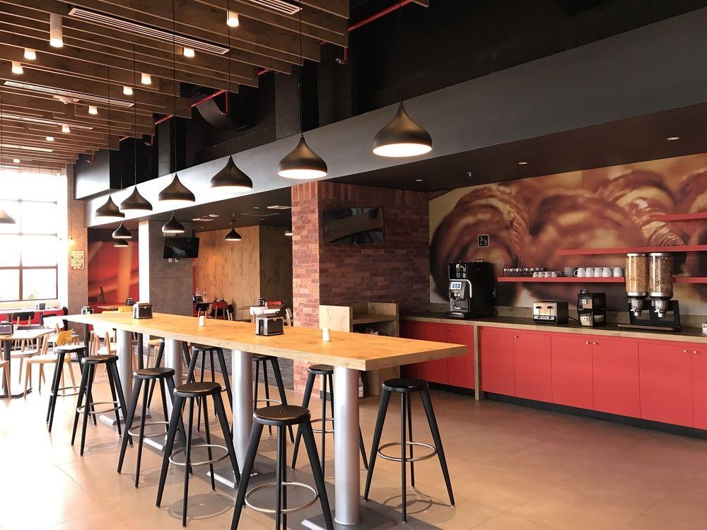 Ibis Irapuato酒店 外观 照片