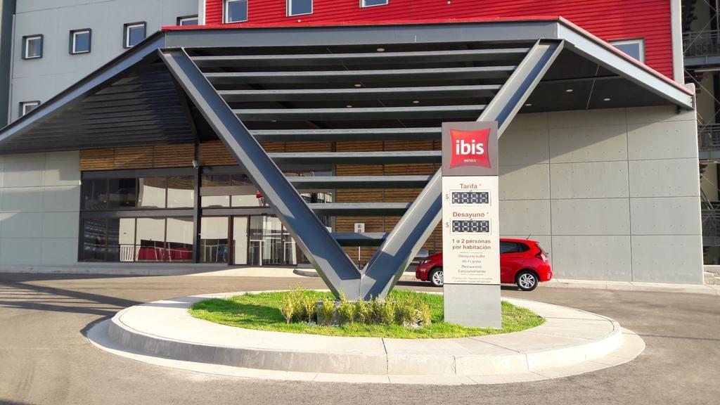 Ibis Irapuato酒店 外观 照片